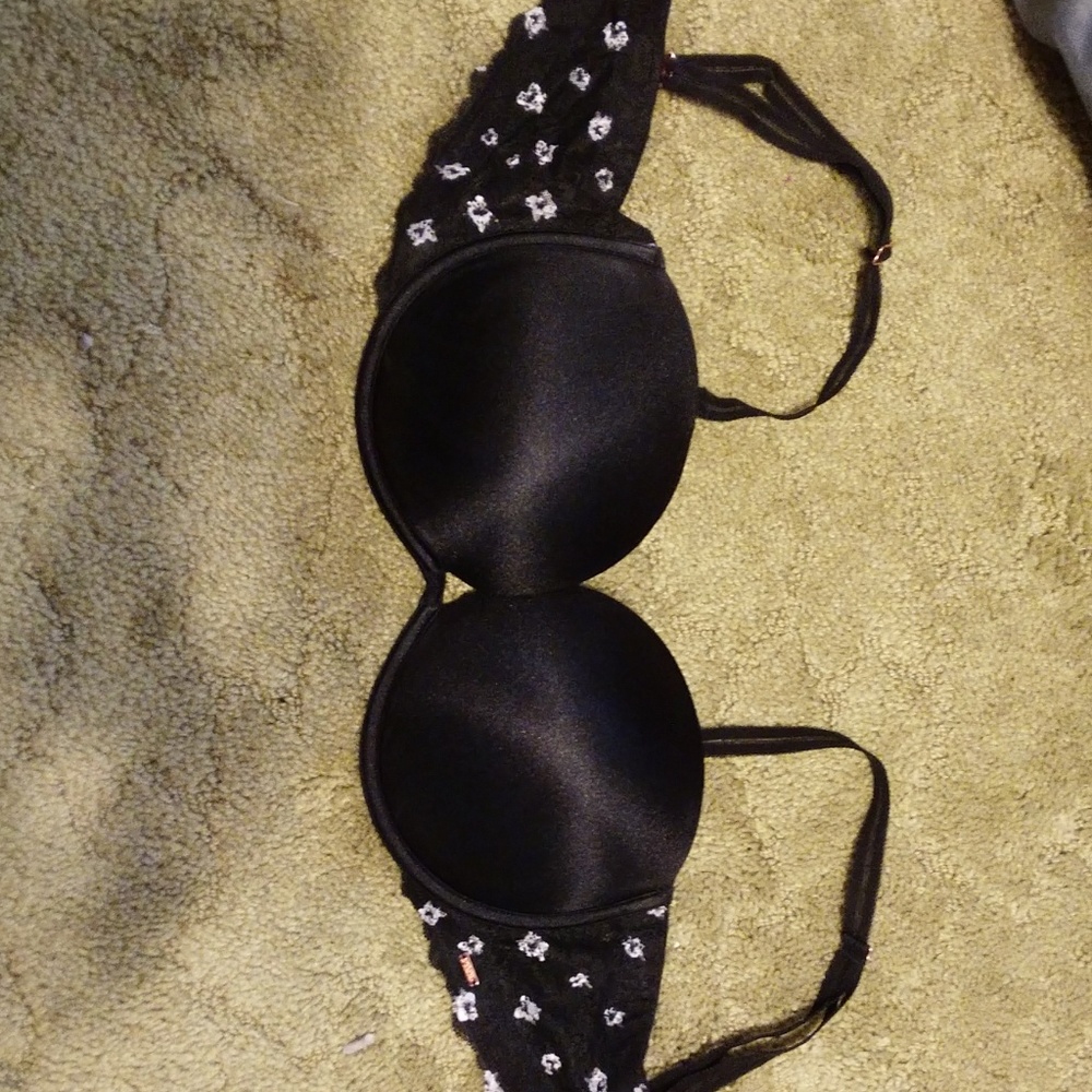 Victoria secret Date plunge push up